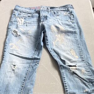 Urban pipeline distressed jeans